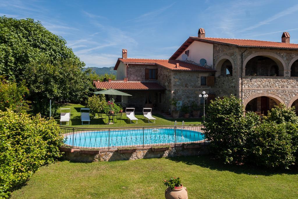 Fattoria Dei Cavalieri Apartman Sovana Szoba fotó